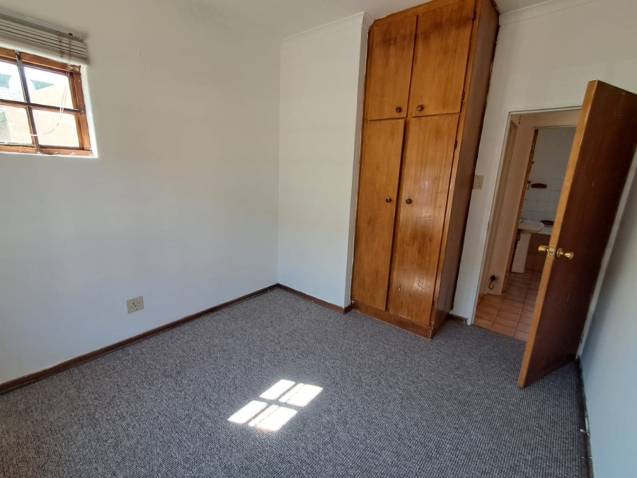 2 Bedroom Property for Sale in Navalsig Free State